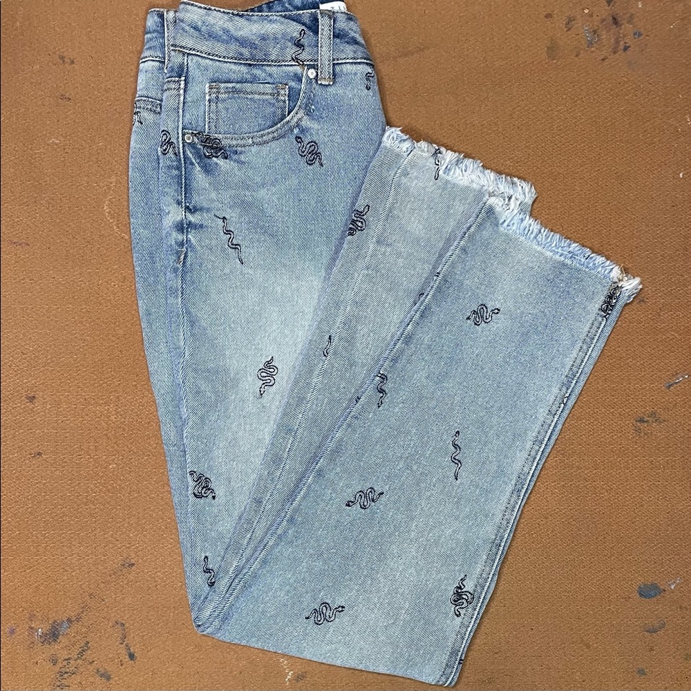 SNAKE JEANS